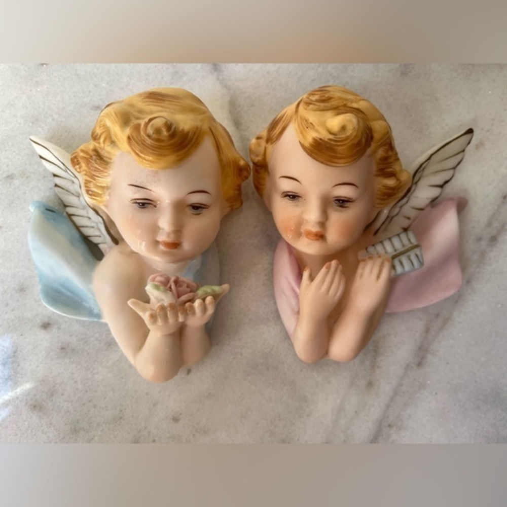 2 Vintage Napco Bisque Angel Cherubs Figure Wall Plaques Boy Girl 5” - Picture 2 of 10